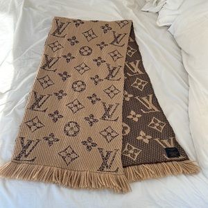Louis Vuitton Scarf
